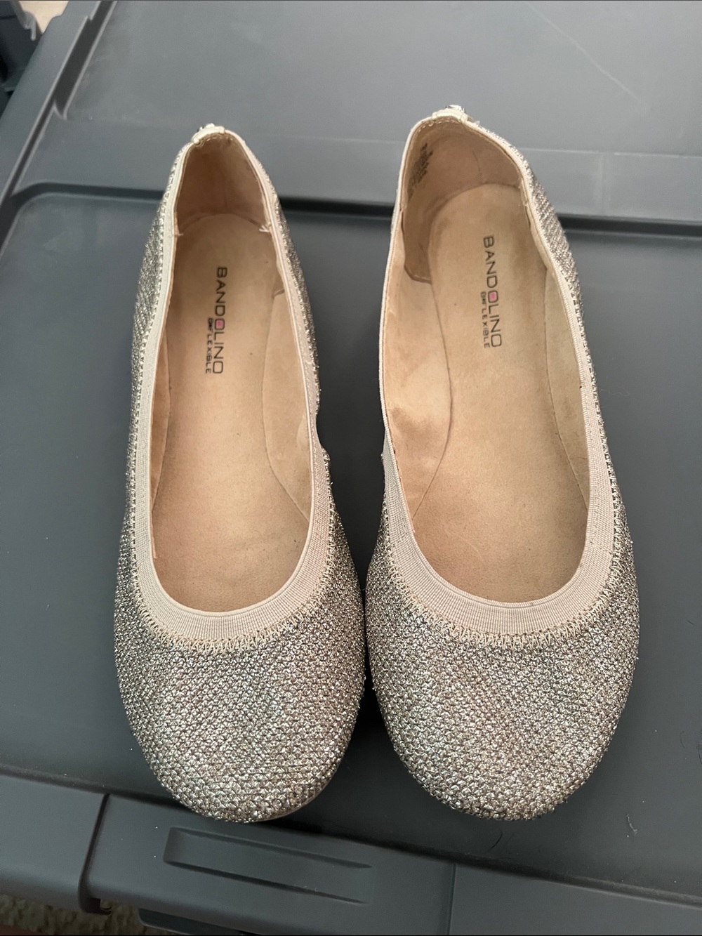 Bandolino Women's Glitter Ballet Flats in Champagne Gold
